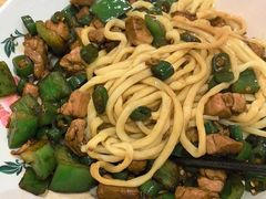 辣爆小公鸡面-锅儿挑面馆