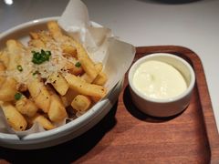 -阿妮叶李(光谷世界城店)