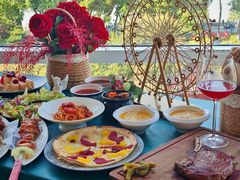 -圣彼得堡观江俄餐厅(中央大街黑金冠店)