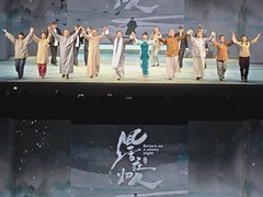 -虹桥艺术中心