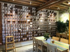 明信片-猫的天空之城概念书店(丽江古城饮玉巷店)