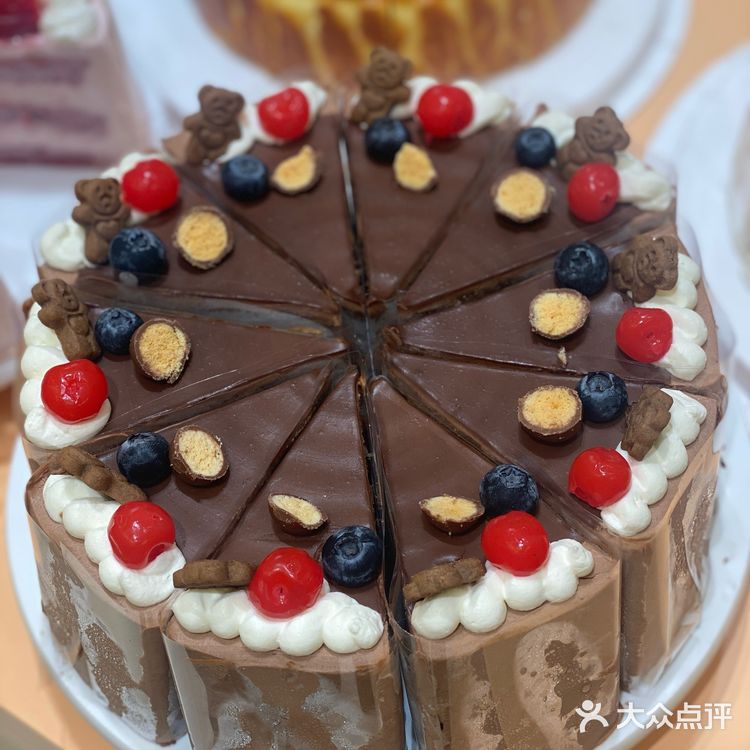 就在绍兴天地❗️88/位的甜品自助🍰甜品脑袋狂