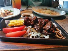 铁锄牛肉-穹六人间 people 6(岳阳路店)