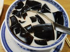-邹开喜·炭炉鸡煲·海鲜火锅(虹口足球场店)