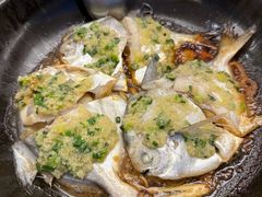 -品海楼·大连海胆锅贴馆(东港店)