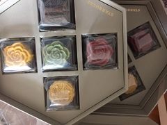-星巴克臻选(华堂·新辰汇店)