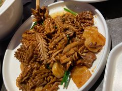 爆炒腰花-闫府私房菜·百年鲁菜(恒隆店)