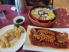 -侬佳蒸菜馆(听潮店)