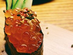大粒三文鱼籽军舰-夫子道刺身