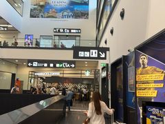 -维也纳国际机场