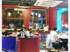 大堂-味之绝美蛙鱼头火锅(花都店)