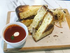 -The Sunny Side Cafe Station 1