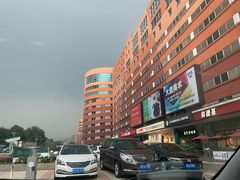 -燕莎友谊商城(金源店)