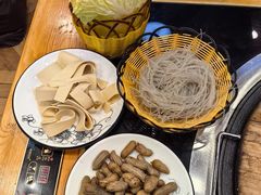 -锅三哥地锅鸡地锅鱼(南京旗舰店)