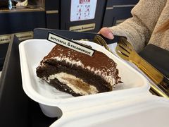 -BUTTERFUL&CREAMOROUS 黄油与面包(中山公园龙之梦店)