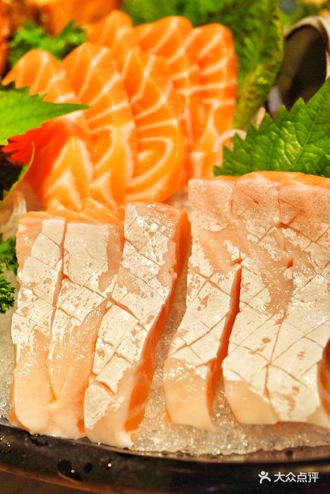 鱻匠炉端烧(鲜匠锦绣路店)三文鱼腩刺身图片 - 第2张