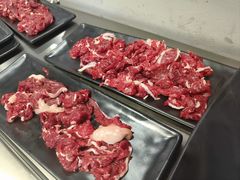 -牛里牛气· 榴莲海鲜鲜牛肉自助火锅·烤肉(华南城店)