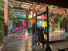 -三亚湾海居铂尔曼度假酒店