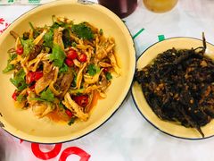 手撕卤鸡-东排食堂长沙小吃大排档(五一广场店)