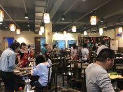 大堂-肖肖酸萝卜鱼火锅(总店)