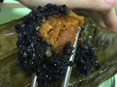 乌米蛋黄肉粽-金太粽(上海弄堂第一粽店)