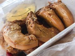 老巴子招牌鸡脖饭-蘑菇圈·云南野生菌菇炒饭·巷口食堂(悦荟店)