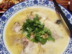 -76人老烩面(龙湖泰山路店)