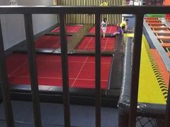 -嗨蹦Hi Boom蹦床工厂·蹦床公园