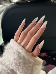-兮奈ネイル美甲美睫·皮肤管理