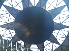 1-上海滴水湖皇冠假日酒店