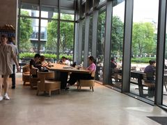 大堂-星巴克臻选(杭州嘉里中心1F店)
