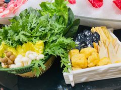 -海鲨湾海鲜会馆(百家湖1912店)