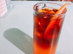 葡萄柚冰萃咖啡-sugarman espresso素饮糖人高新咖啡工厂