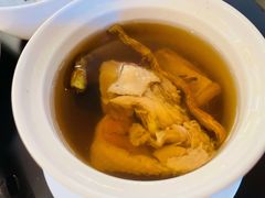 石斛雪莲子老鸭汤-天伦里餐厅(绿城桃花源店)