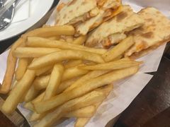 -Mr.Pizza米斯特比萨(盐城聚龙湖店)