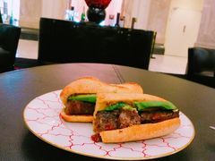 -Salon de The de Joel Robuchon(外滩18号店)