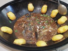 -边江铁锅炖鱼(振八街店)