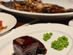 -杭州西子湖四季酒店·金沙厅