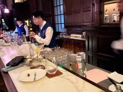 -LONG BAR 廊吧(外滩华尔道夫酒店)