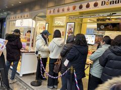 -85度C(生甜甜圈研究工坊·上海松江人民北路店)