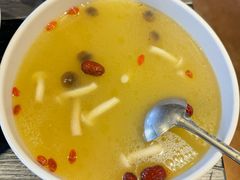 -壹号院音乐餐厅•烤全羊•新疆菜(浐灞店)