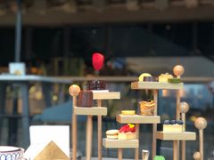 -The ROOF (通盈中心店)