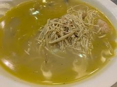 -梅龙镇酒家(南京西路总店)