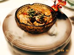 -佬麻雀·剁椒鱼头(京基KK One店)