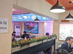 -海盗船. 龙虾烧烤. 酒馆