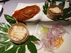 梧桐四味烤鸭-梧桐北京烤鸭·铜锅涮肉(海岸城店)