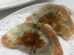 -香港百合居(LCM置汇旭辉广场店)