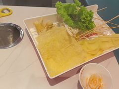 -宏姐串串香(宏伟路店)