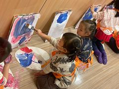 -金宝贝早教(富力广场中心)