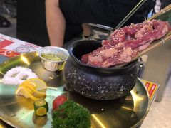 -哈哈碳都·牛肋条无限自助烤肉(台江万达店)